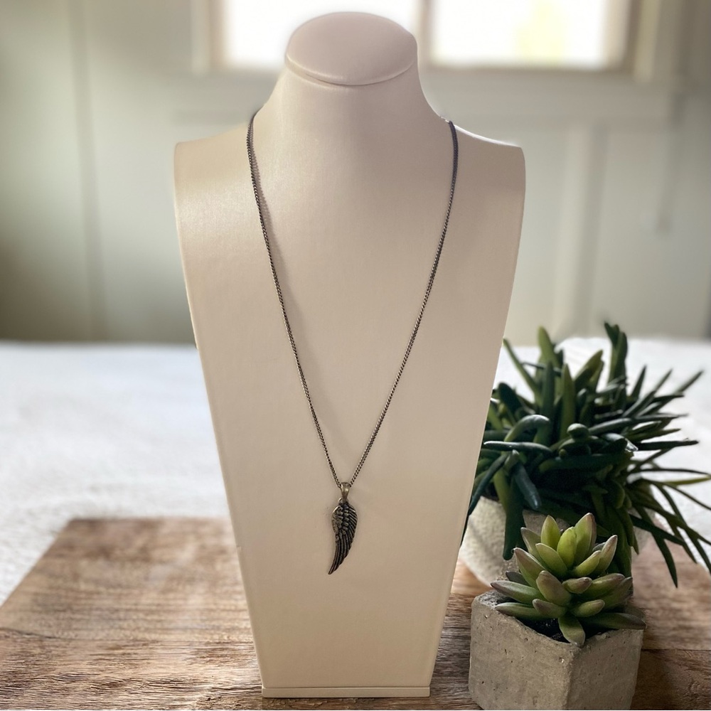 Metal Feather Wing Pendant Necklace
